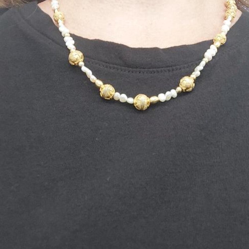 Gold Bead & Freshwater Pearl Necklace